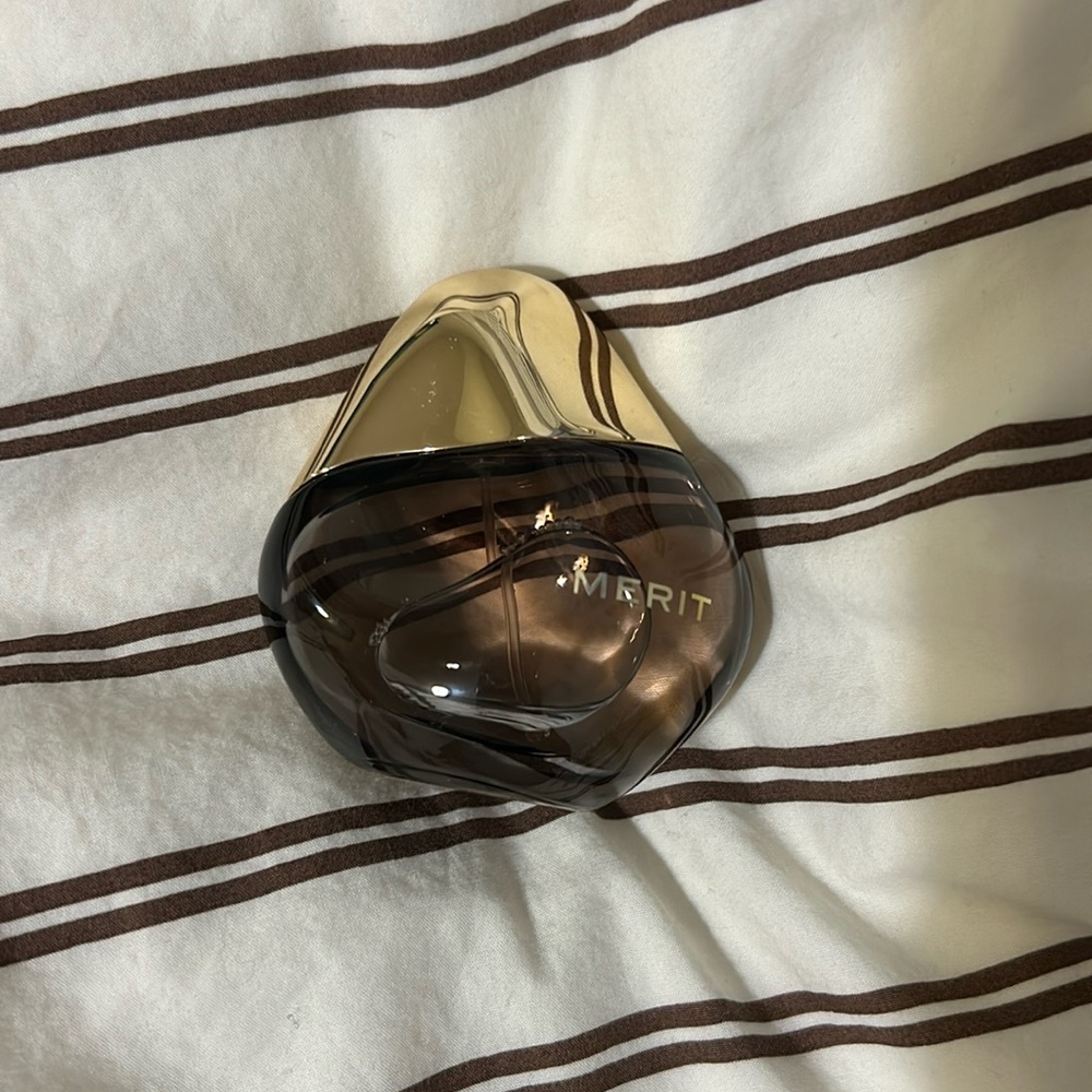 Merit Retrospect perfume